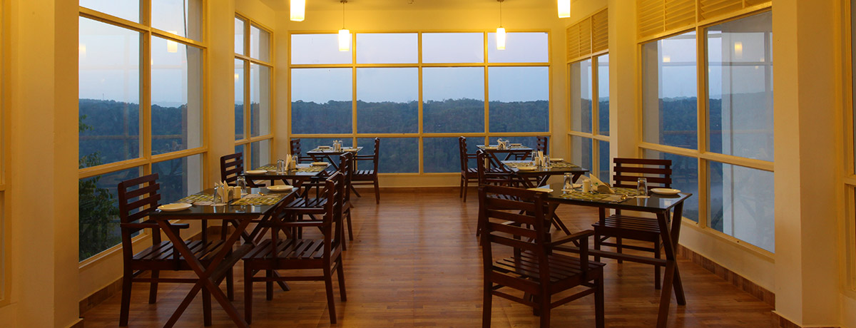 the best Multi cuisine restaurant in Munnar